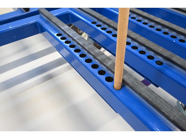 Knoll feinmechanik glas transportwagen inclusief glashouders - afbeelding 6 van  9