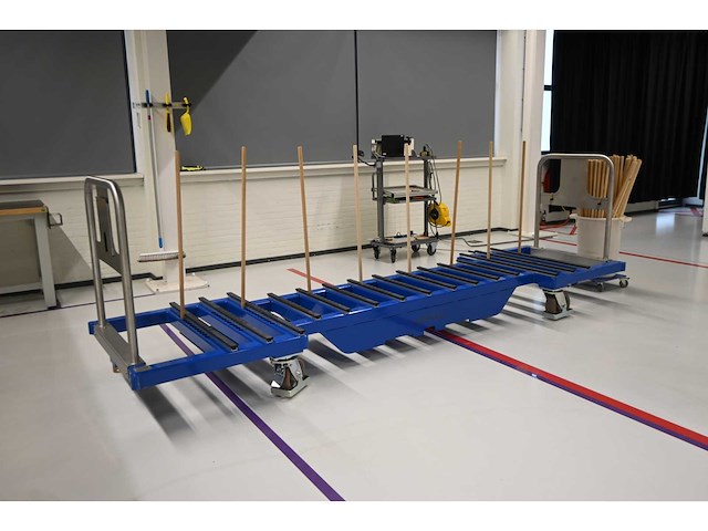 Knoll feinmechanik glas transportwagen inclusief glashouders - afbeelding 1 van  9