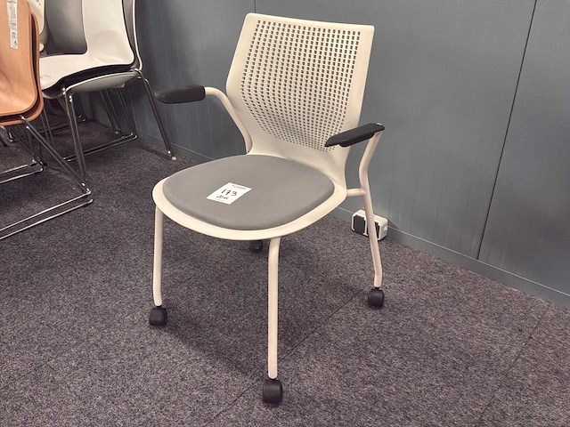 Knoll multigeneration kantinestoel (10x) - afbeelding 1 van  3