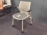 Knoll multigeneration kantinestoel (10x) - afbeelding 1 van  3