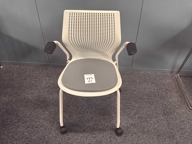 Knoll multigeneration kantinestoel (10x) - afbeelding 2 van  3