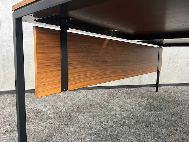 Knollstudio - bureau met schaamschot 200x90 - afbeelding 4 van  9