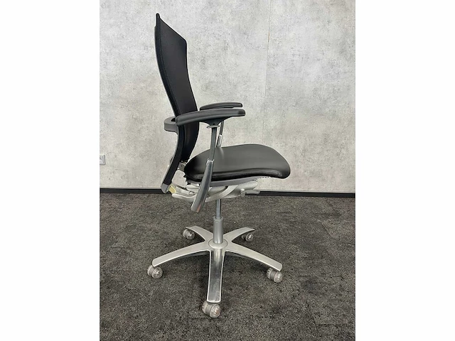 Knollstudio - ergonomische bureaustoel - afbeelding 9 van  14