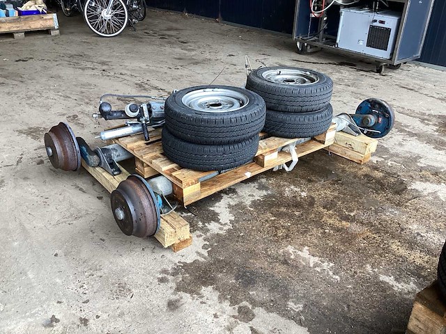 Knott as tandem aanhangwagen onderdelen en accessoires - afbeelding 1 van  10