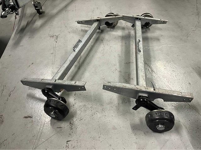 Knott geremde as set - afbeelding 3 van  10