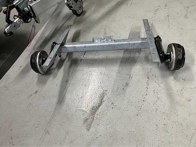 Knott geremde as - afbeelding 2 van  3