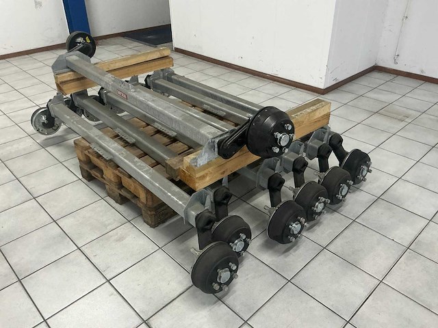 Knott geremde torsie as (7x) - afbeelding 4 van  11