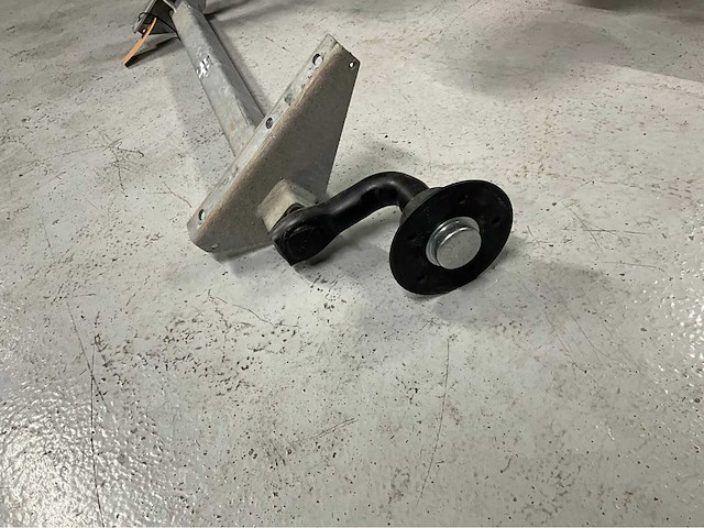 Knott ongeremde as - afbeelding 4 van  4