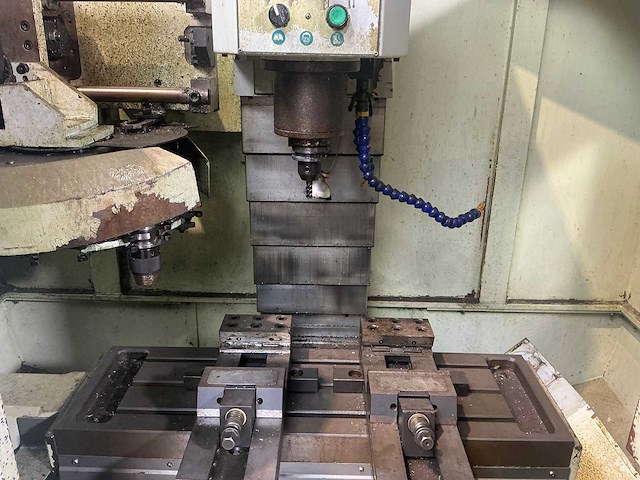 Knuth - eco-mill 450 - cnc-milling machine - 2007 - afbeelding 6 van  10