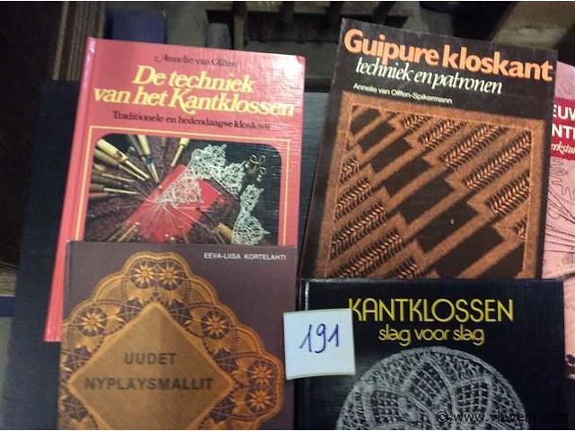 Knutsel en handwerk : kantklossen - afbeelding 2 van  4