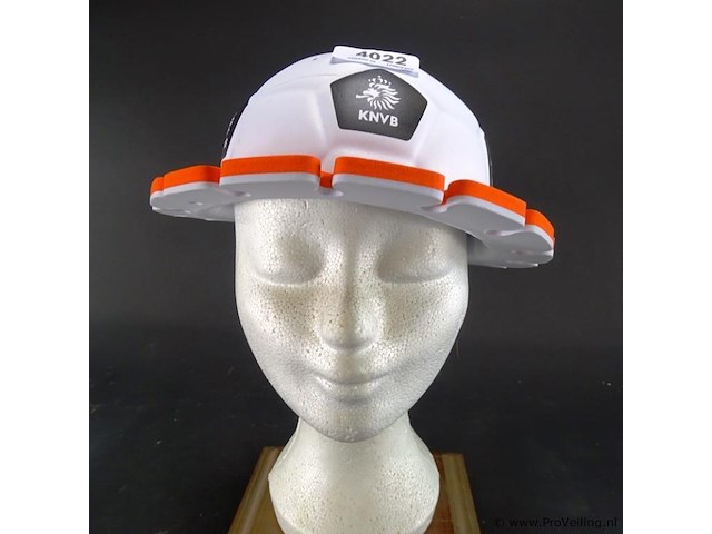 Knvb tropenhelm - afbeelding 1 van  3