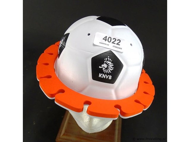 Knvb tropenhelm - afbeelding 2 van  3
