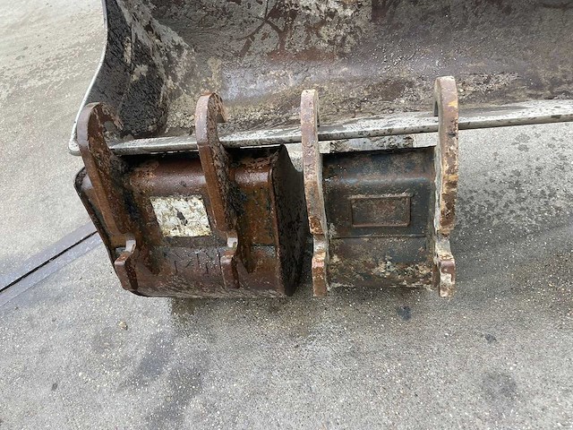 Kobelco 30sr minigraafmachine - afbeelding 19 van  25