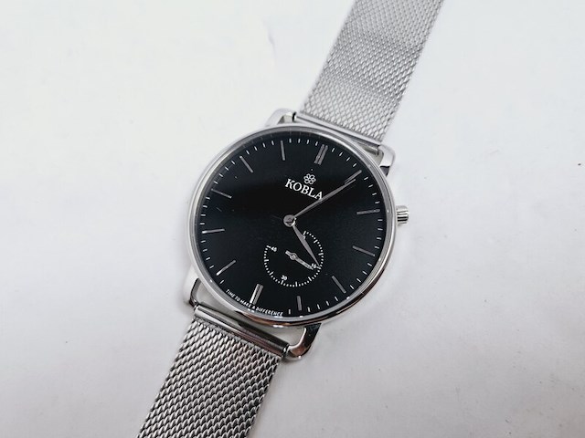 Kobla - belgisch juweliershorloge - sharkmesh milanese model - afbeelding 1 van  6