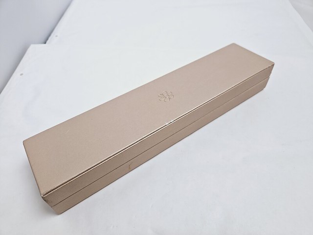 Kobla - belgisch juweliershorloge - sharkmesh milanese model - afbeelding 6 van  6