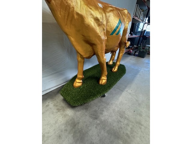 Koe, goud - afbeelding 4 van  6