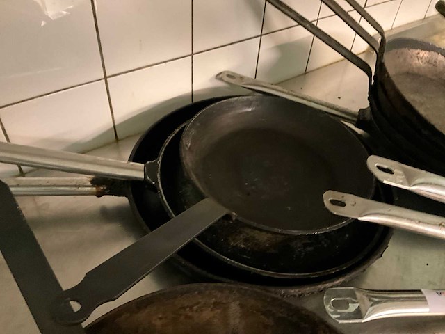 Koekenpannen (16x) - afbeelding 2 van  5