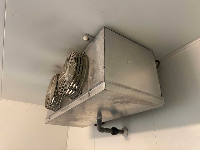 Koel- en vriescel combinatie met compressor - afbeelding 27 van  30