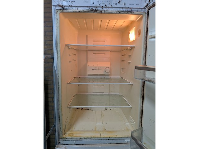 Koel- / vriescombinatie met koeler en vriezer - afbeelding 2 van  7