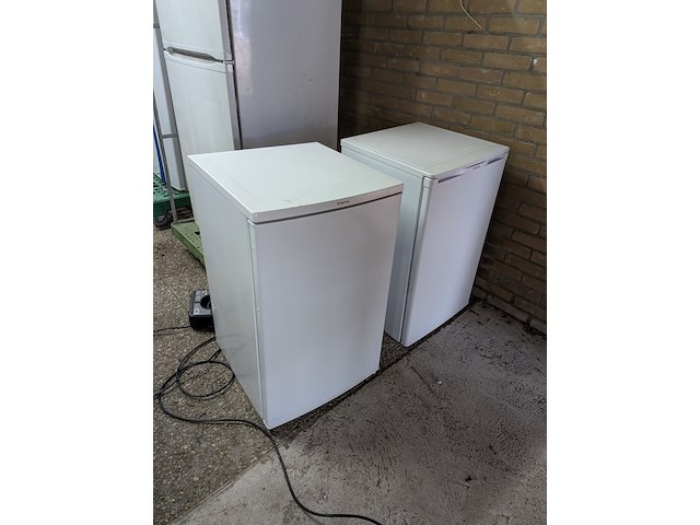 Koel- / vriescombinatie met koeler en vriezer - afbeelding 3 van  7