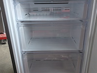 Koel- / vriescombinatie samsung, rb34c605cs9 - afbeelding 2 van  9