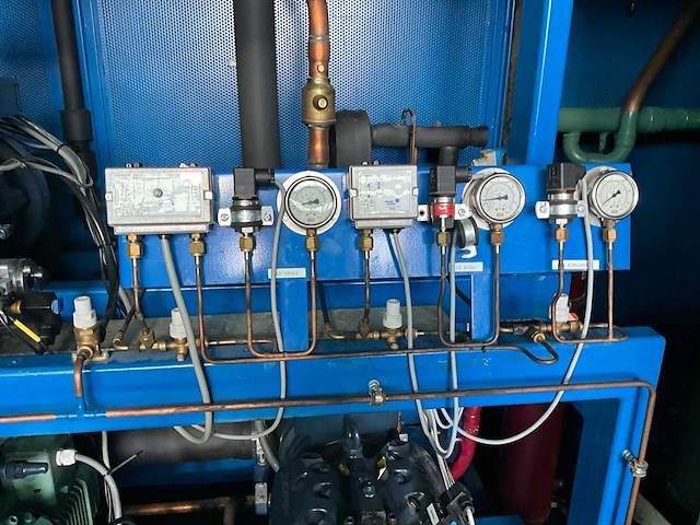 Koel- / vriesinstallatie - afbeelding 9 van  11