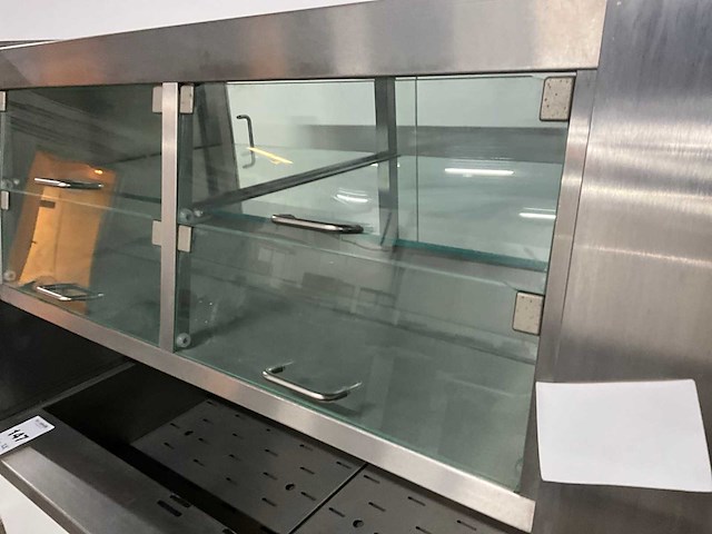 Koel- / warmhoudvitrine (2x) - afbeelding 7 van  9