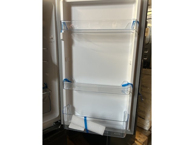 Koel-vriescombinatie 157 liter chiq, fbm157l42 - afbeelding 3 van  5