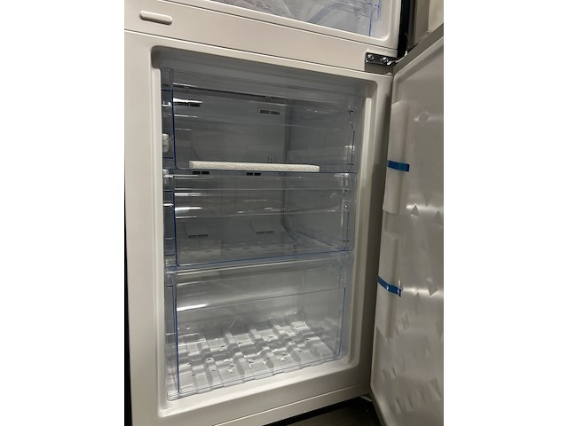 Koel-vriescombinatie 231 liter chiq, fbm228ne4de - afbeelding 6 van  8