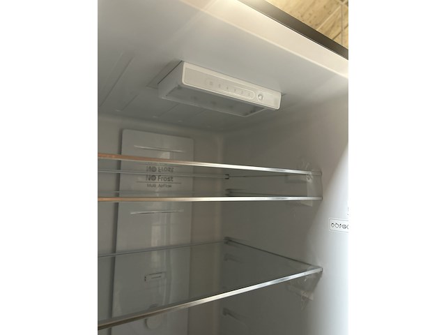 Koel-vriescombinatie 231 liter chiq, fbm228ne4de - afbeelding 6 van  7