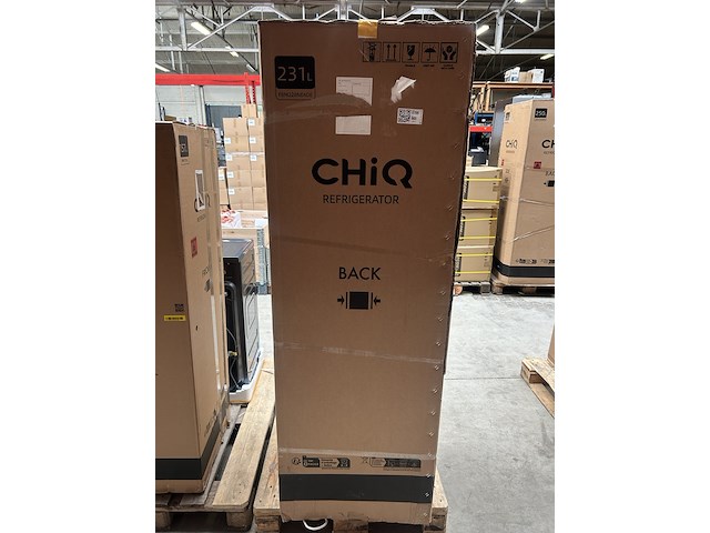 Koel-vriescombinatie 231 liter chiq, fbm228ne4de - afbeelding 1 van  2