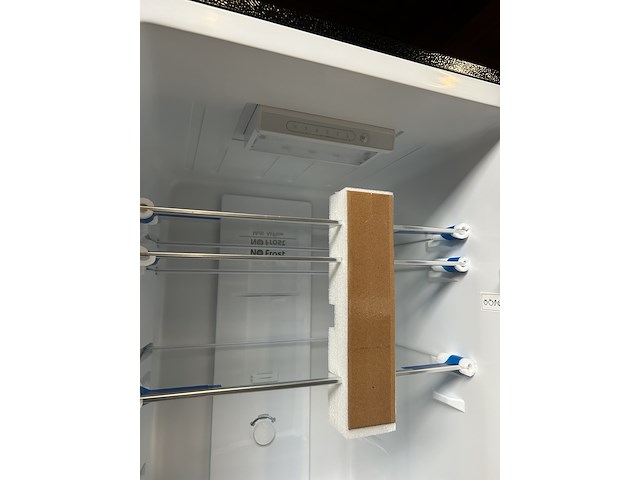 Koel-vriescombinatie 231 liter, chiq, fbm228ne4de - afbeelding 7 van  8