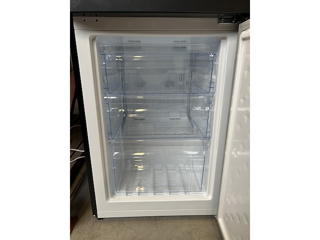 Koel-vriescombinatie 231 liter, chiq, fbm228ne4de - afbeelding 7 van  7