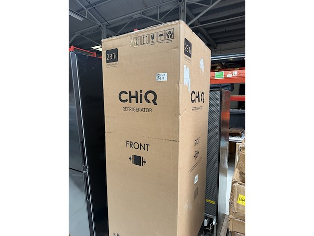 Koel-vriescombinatie 231 liter chiq, fbm228ne4de - afbeelding 1 van  1