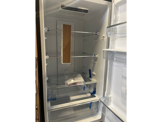 Koel-vriescombinatie 231 liter, chiq, fbm228ne4de - afbeelding 3 van  5