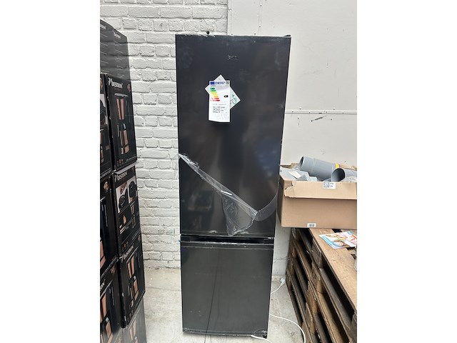 Koel-vriescombinatie 262 liter, chiq, fbm260l - afbeelding 1 van  3