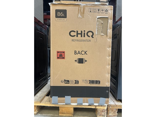 Koel-vriescombinatie 86 liter chiq, ftm86l4e - afbeelding 1 van  2