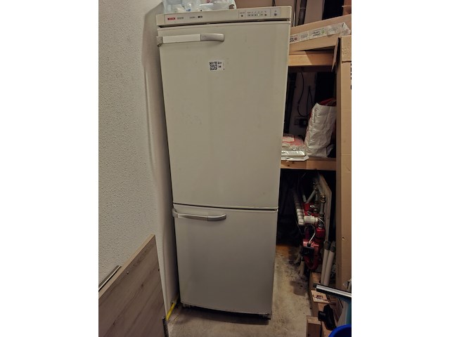 Koel-vriescombinatie bosch, exclusiv - afbeelding 1 van  3