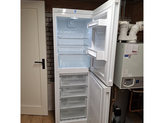 Koel-vriescombinatie liebherr, 96021/4, cn4213 - afbeelding 2 van  6