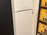 Koel-vriescombinatie met magnetron, o.a. zanussi - afbeelding 3 van  10