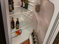 Koel-vriescombinatie met magnetron, o.a. zanussi - afbeelding 4 van  10