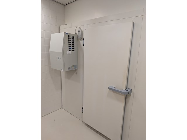 Koelcel met koelunit en bedieningspaneel, keyfrost - afbeelding 1 van  21