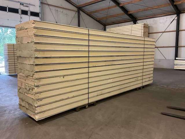 Koelcel panelen sandwichpanelen - afbeelding 1 van  6