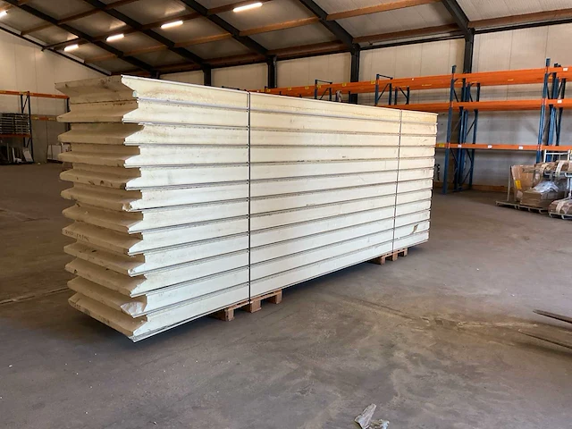 Koelcel panelen sandwichpanelen - afbeelding 1 van  5