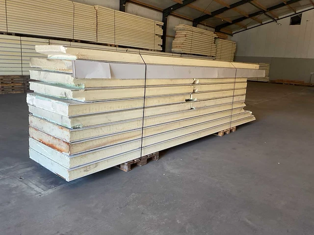 Koelcel panelen sandwichpanelen - afbeelding 1 van  7