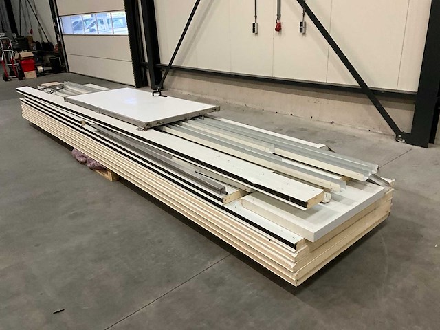 Koelcel wanden en deur - afbeelding 1 van  7