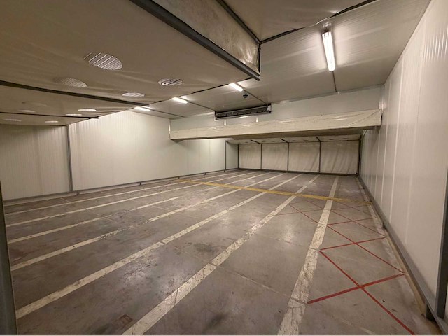 Koelcellencomplex wanden (c) - afbeelding 17 van  17
