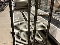 Koelcel/vriescel stelling 2 x 160 cm (1x 3 schappen, 1x 4 schappen) cambro - afbeelding 2 van  5