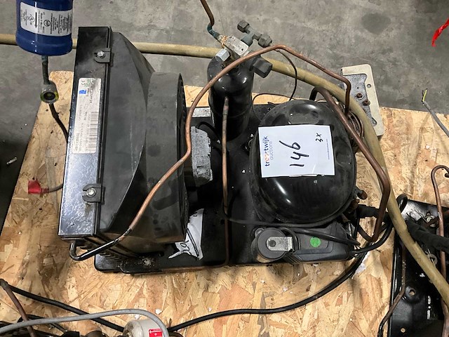Koelcompressor (3x) - afbeelding 3 van  9