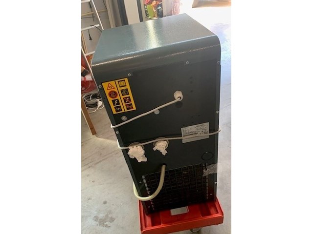 Koeldroger luchtcompressor atlas copco, fx 40, grijs, bouwjaar 2024 - afbeelding 2 van  3